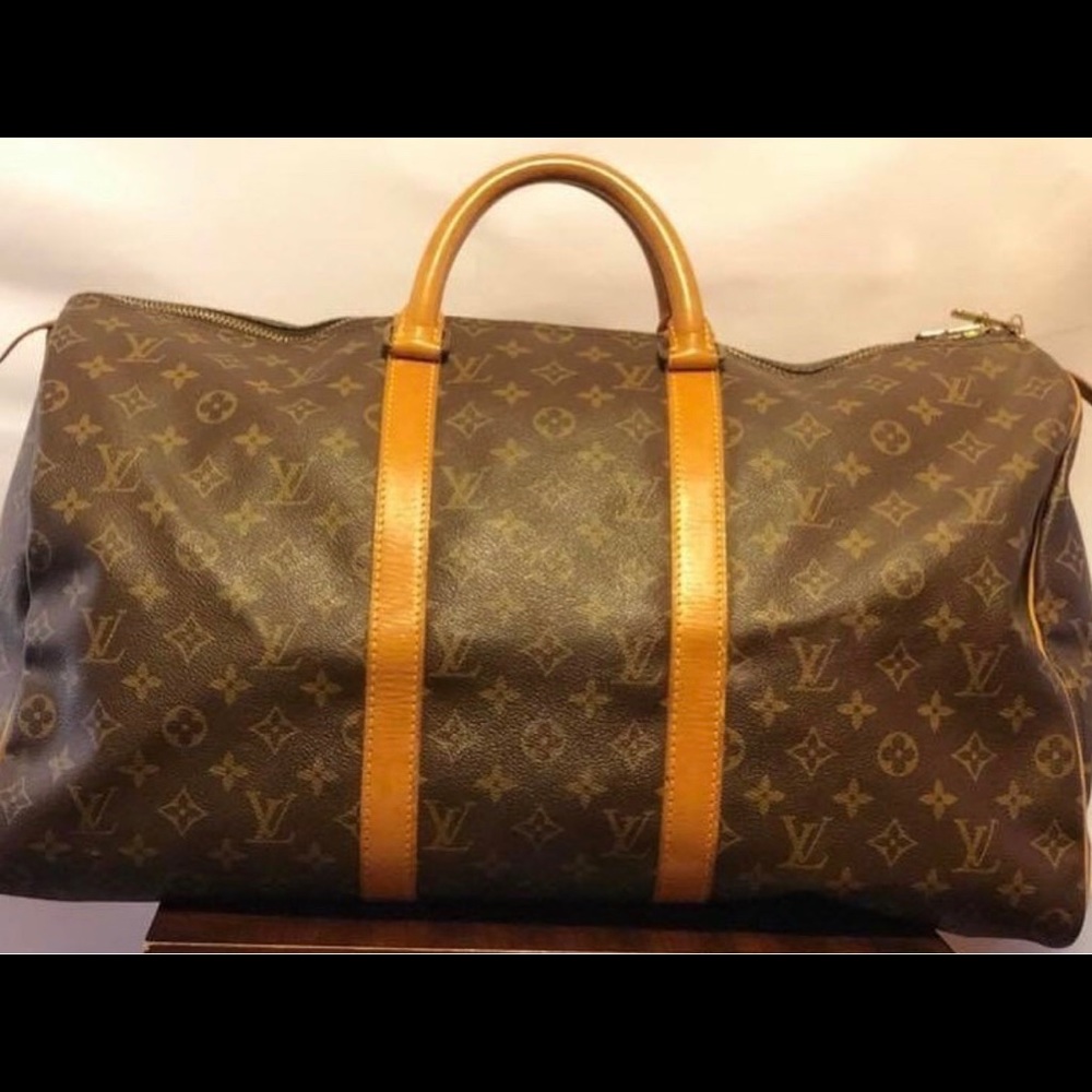 Louis Vuitton bag. Open to reasonable offers.
